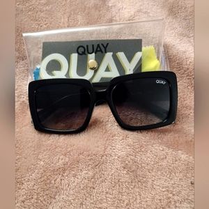 QUAY sunglasses